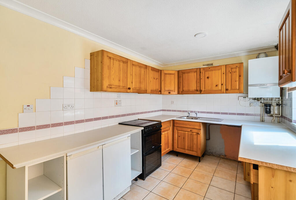 1330609-10-688227...