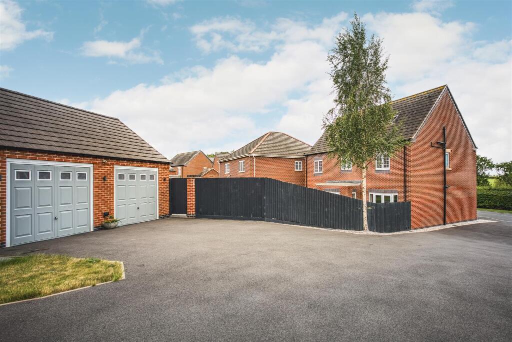 Double Garage