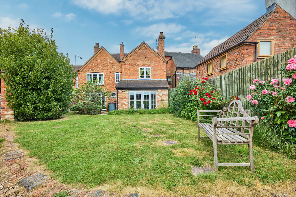 Edward Knight 202...