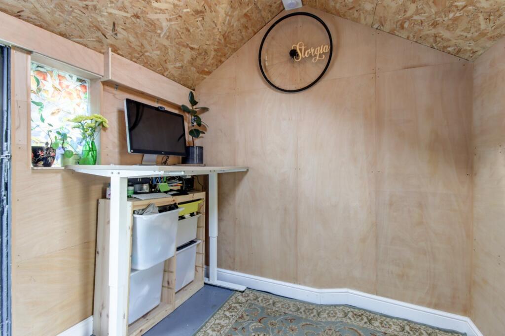 Office / Outbuilding