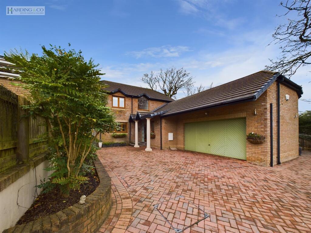 Property Front .2.jpg