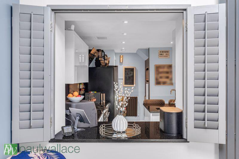 Entrance Hall to Kitchen
