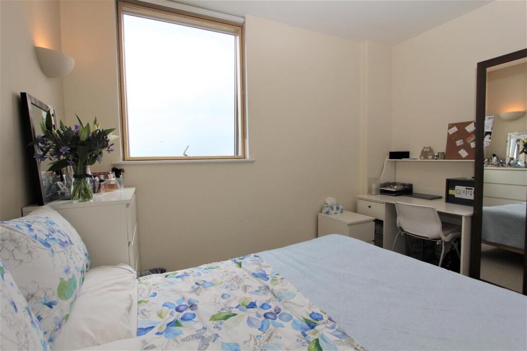 Bedroom 1.3.jpg