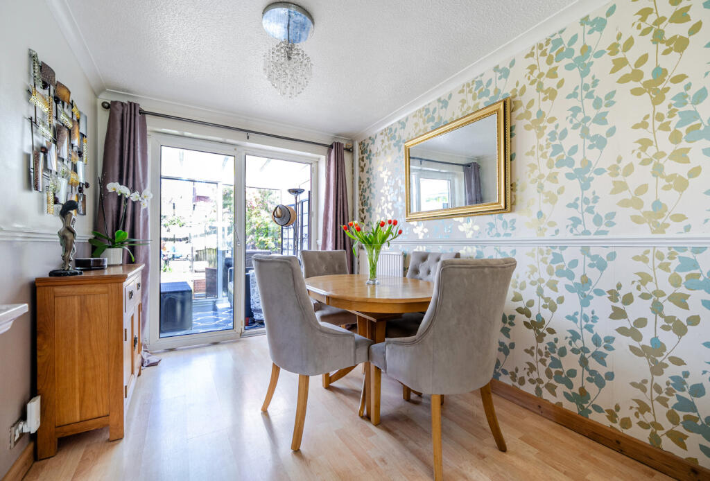 1287646-14-682493...