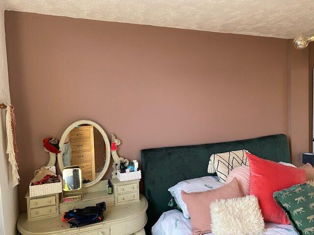 Bedroom 1 (2)
