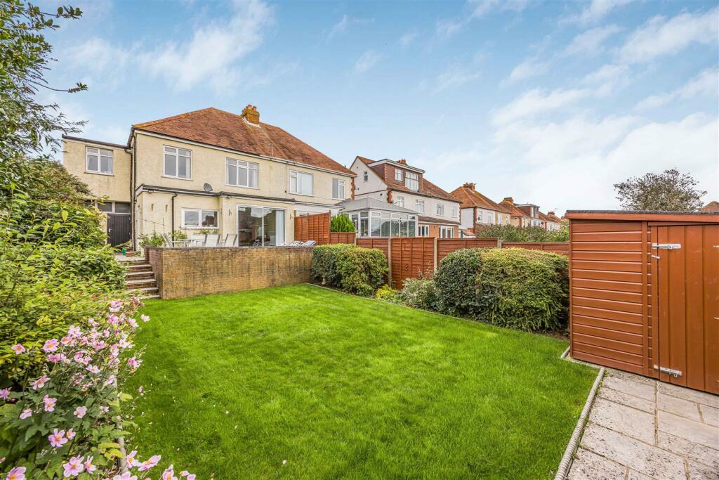 16 Southdown Road, Cosham-Small-PorticoMarketing-N