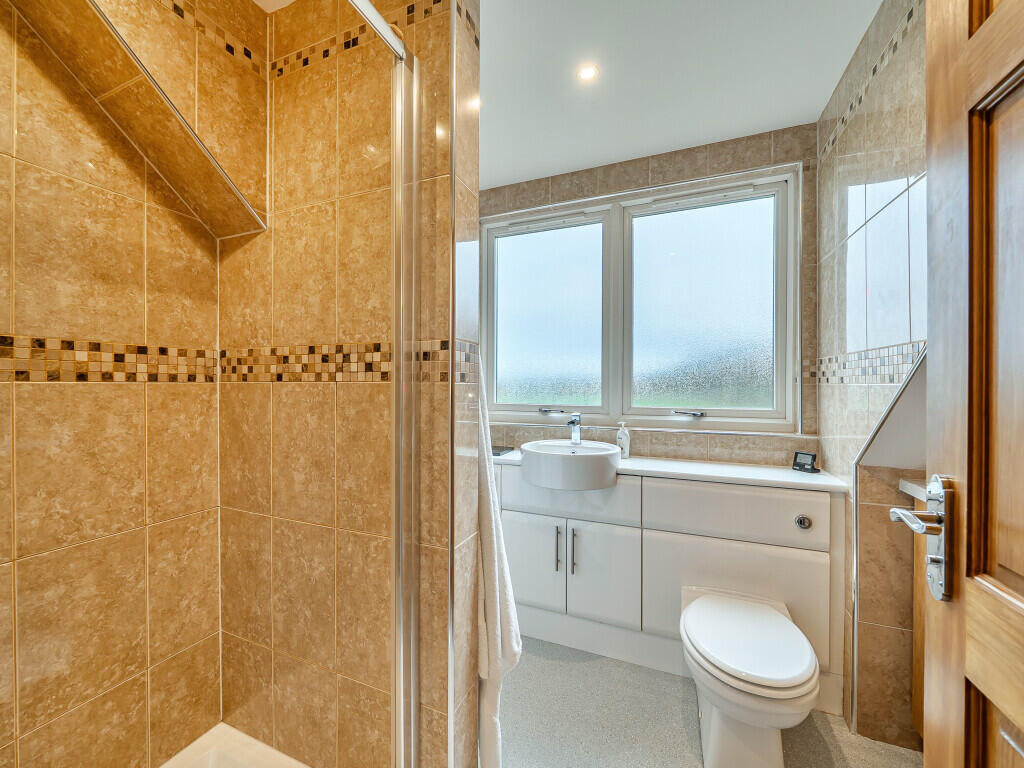 1388772-13-693826...