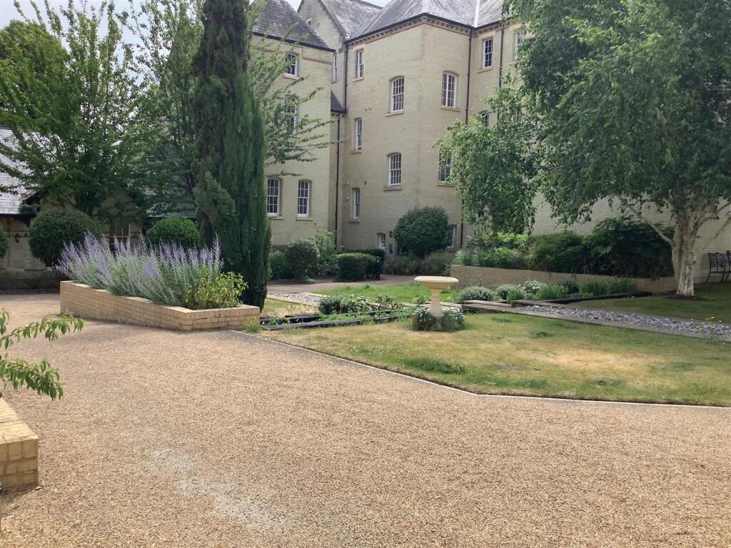 Pryor Wing Courtyard.jpg