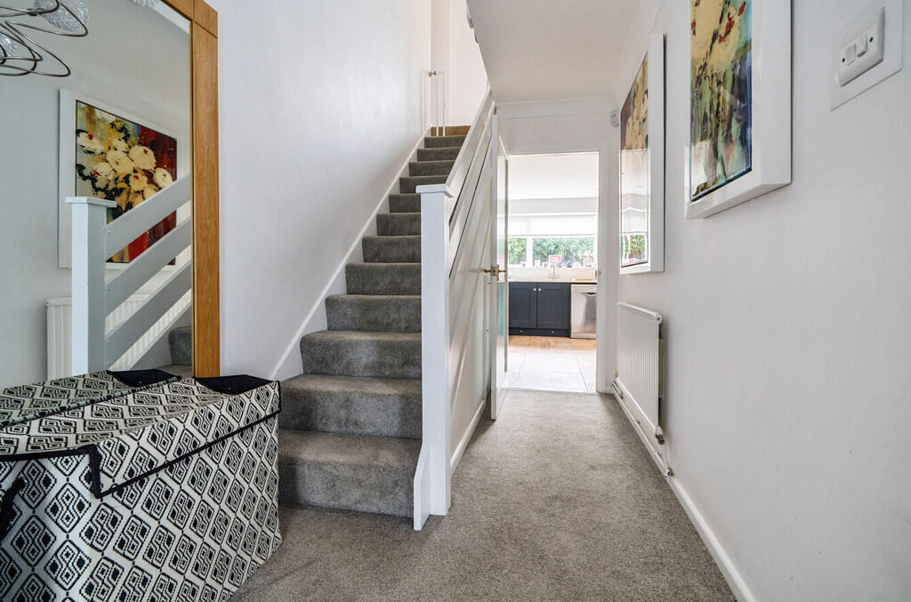 1316077-15-687655...