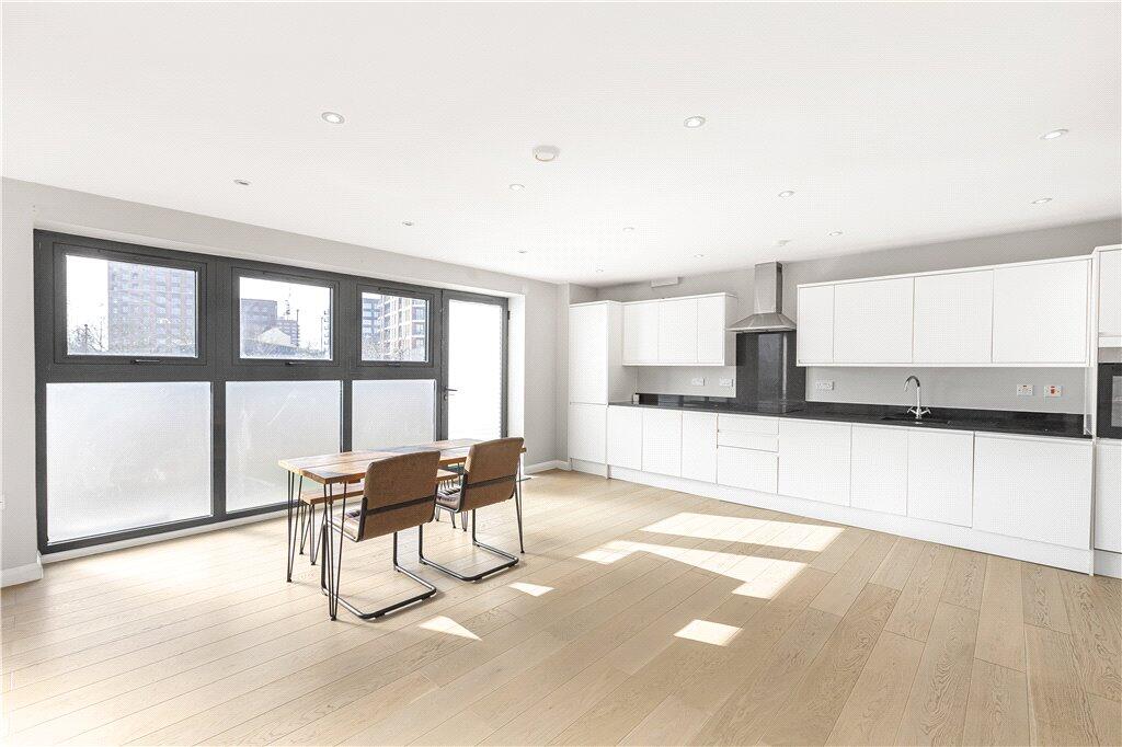 Kitchen/Living Room