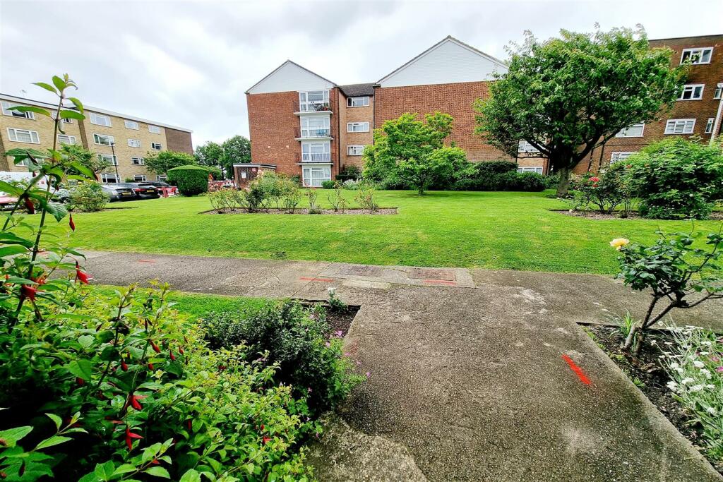 OUTLOOK &amp; COMMUNAL GARDENS: PIC. 1