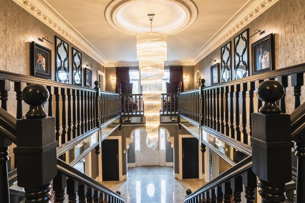 Galleried Landing