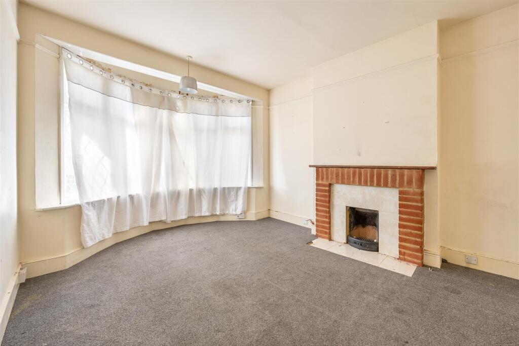 Marlborough Road, E4