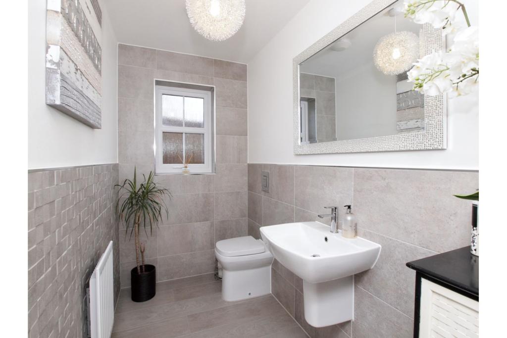 Downstairs Cloakroom
