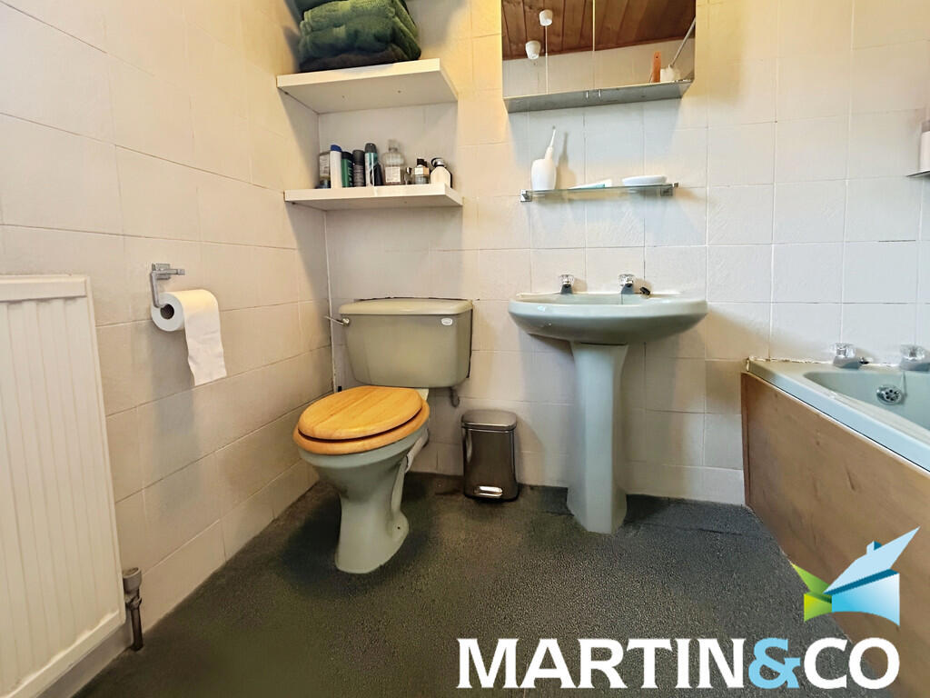 1fae82cb-IMG-2025...