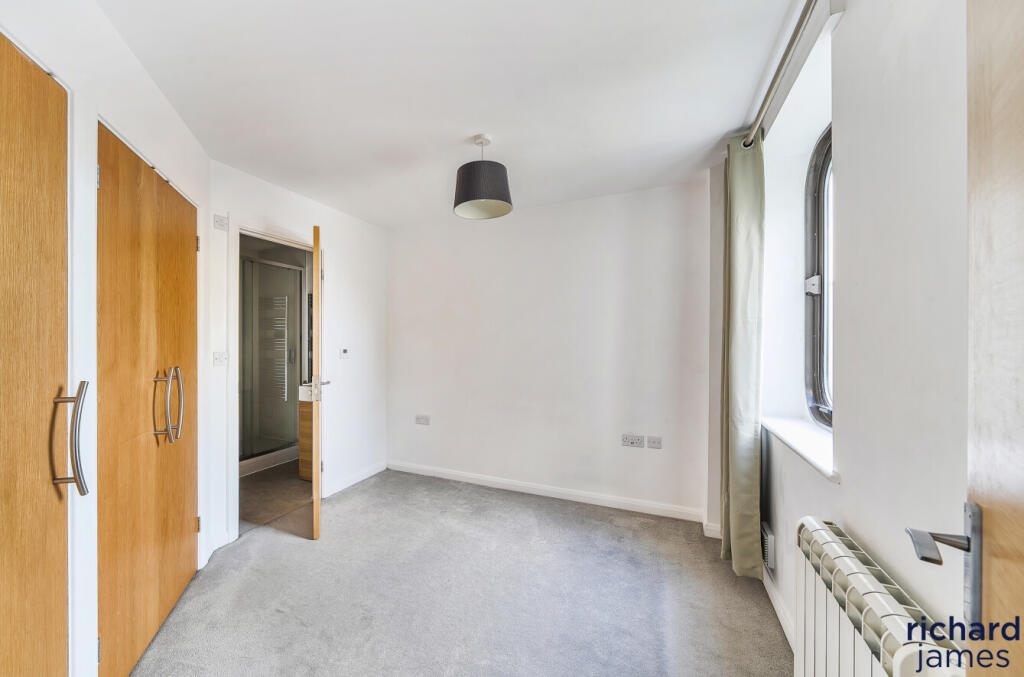 8cf0910151c04212844fd2d64f06033d