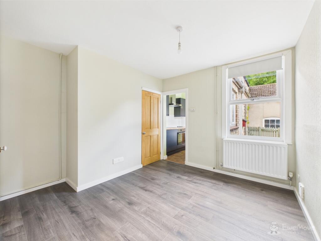 Dining Room- Mark Stephens EweMove Newmarket and S