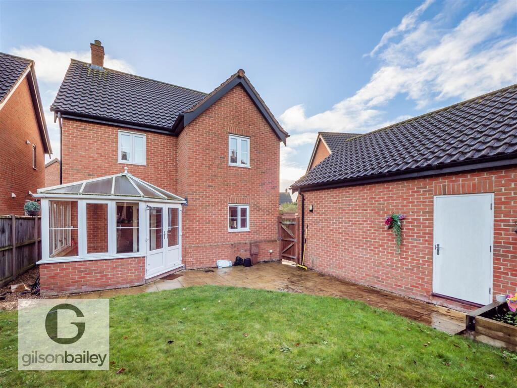 3HallWoodClose-8 (1).jpg