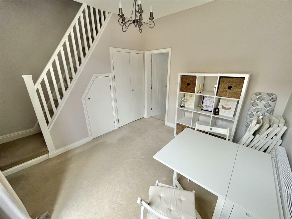 Dining Room Aspect 3.jpg