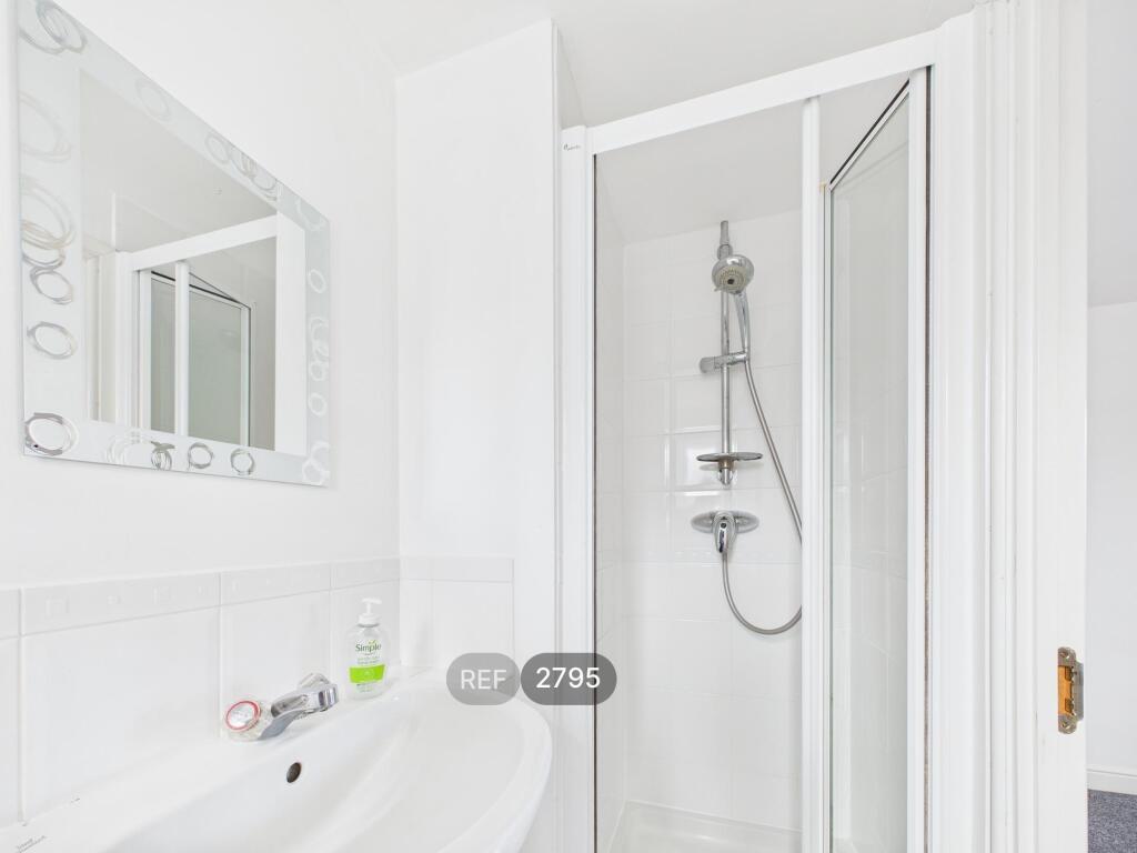 En suite bathroom