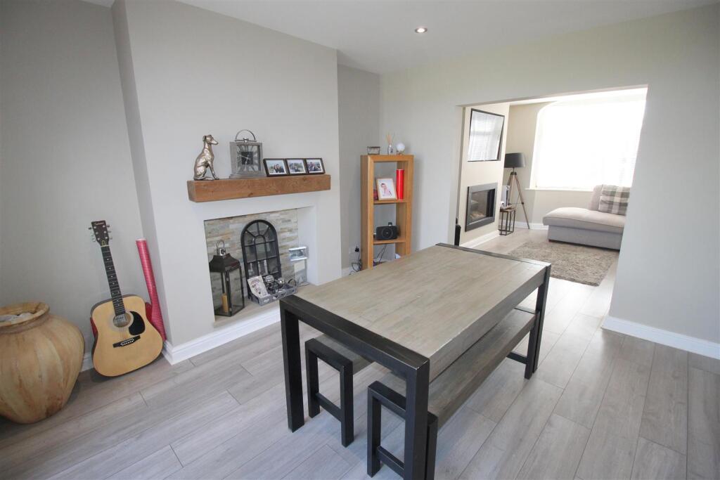 Church Road, 275, dining room 2.JPG