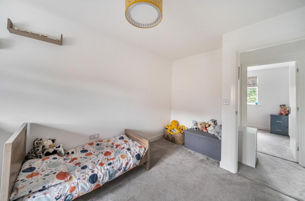 1330948-15-688cd60f48fd2