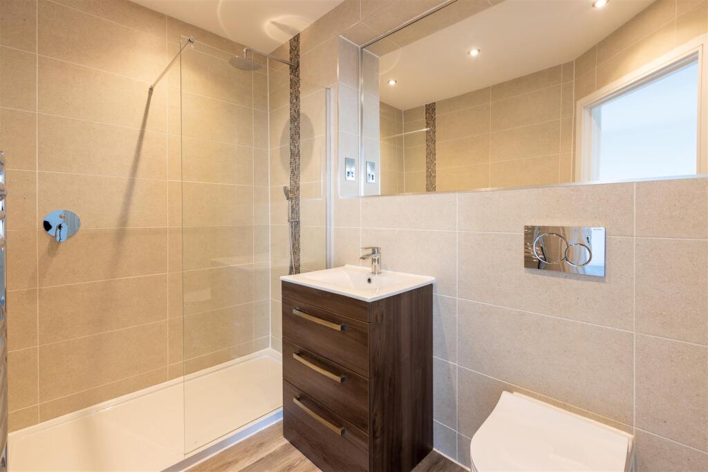 8 Redcroft Heights-12.jpg