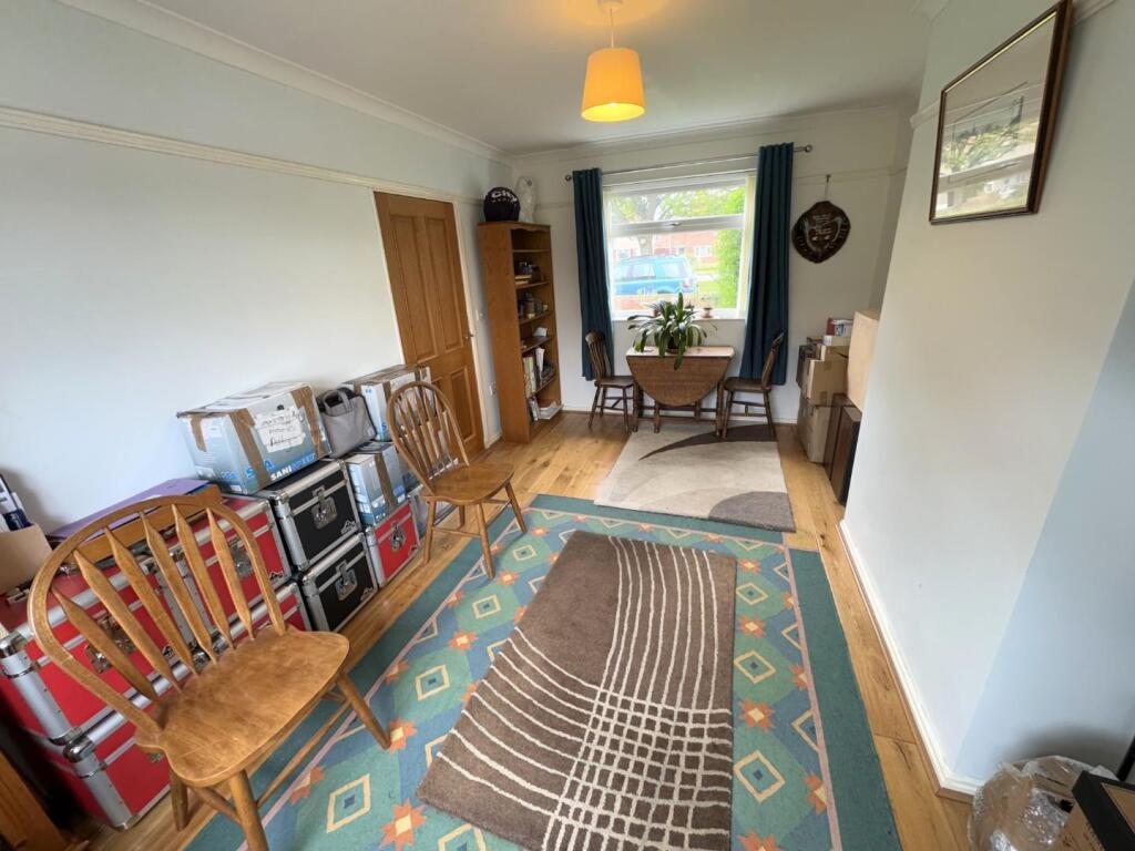 RECEPTION ROOM