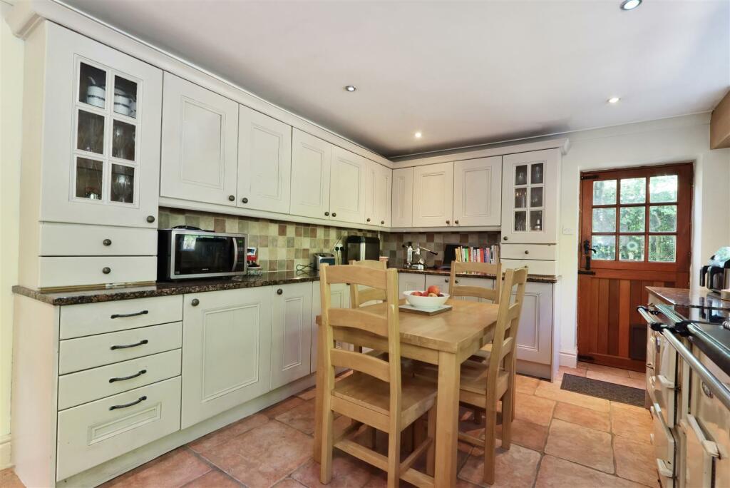 Quarry Cottage Little Birch - (27).jpg