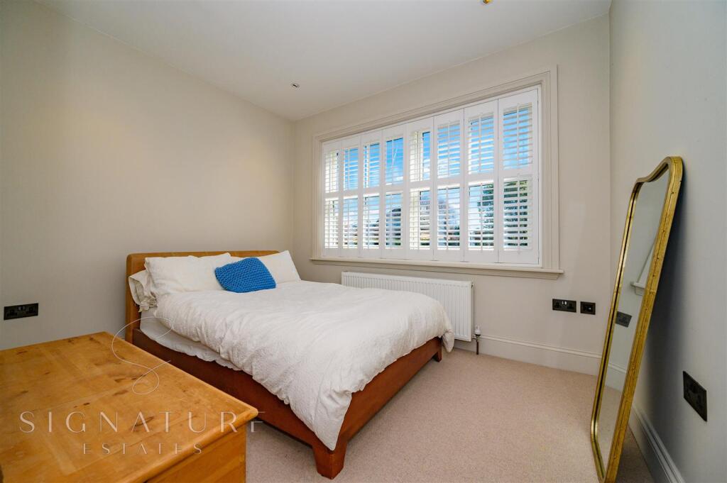 GreenLaneBovingdon_33.jpg