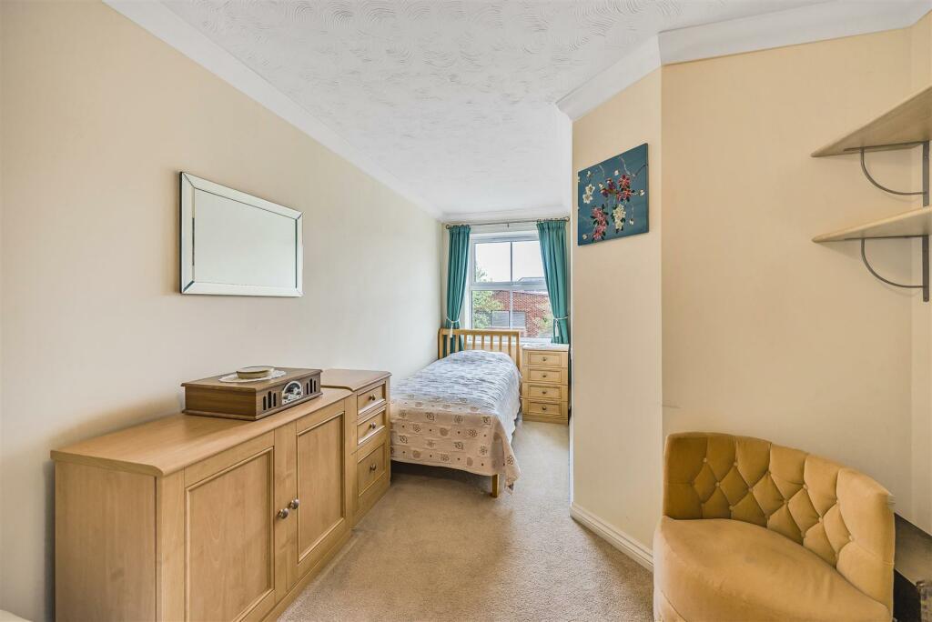 Bedroom Two (2).jpg