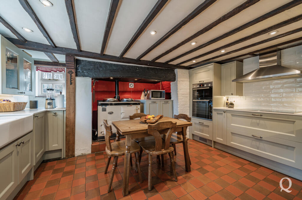 60f656f9-6758-4ee...