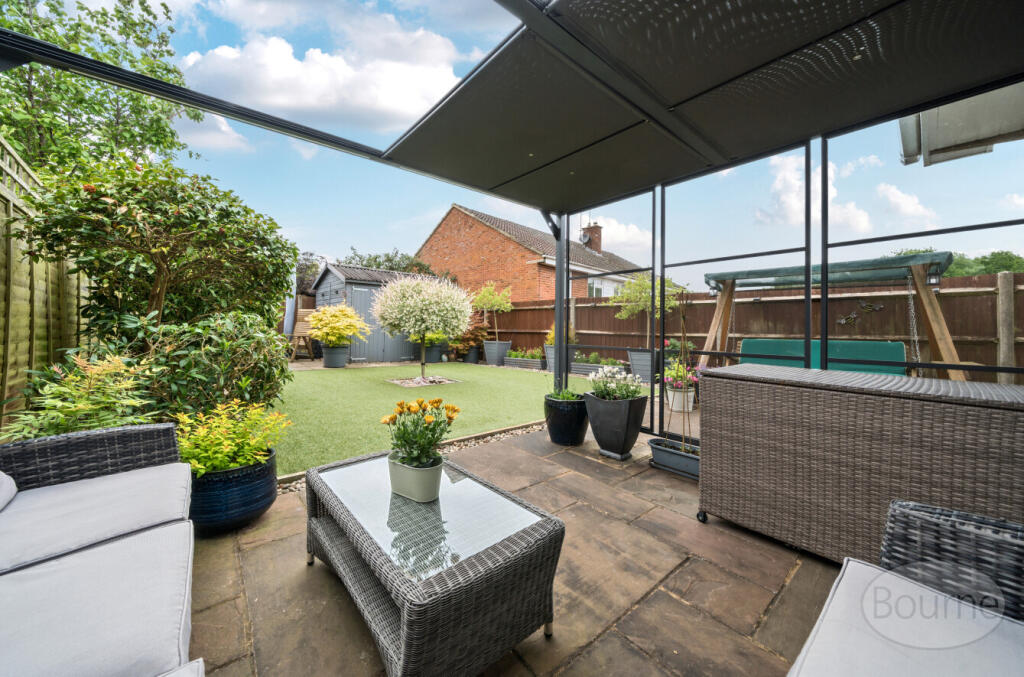 b050991b-4ab8-4a5...