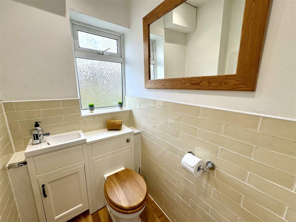 GROUND FLOOR WC