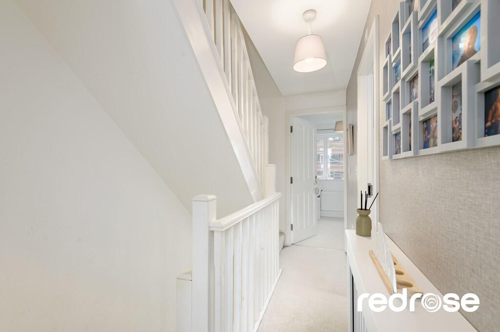 web_9 Lincoln Dri...