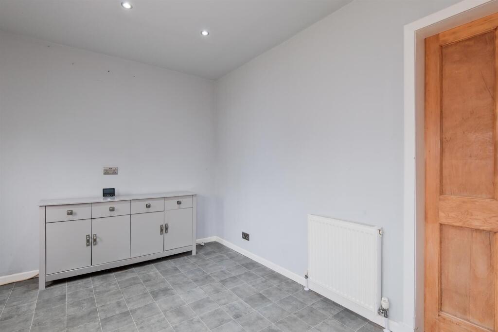 015-13 Dimsdale Road, Wishaw, ML2 8DN.jpg