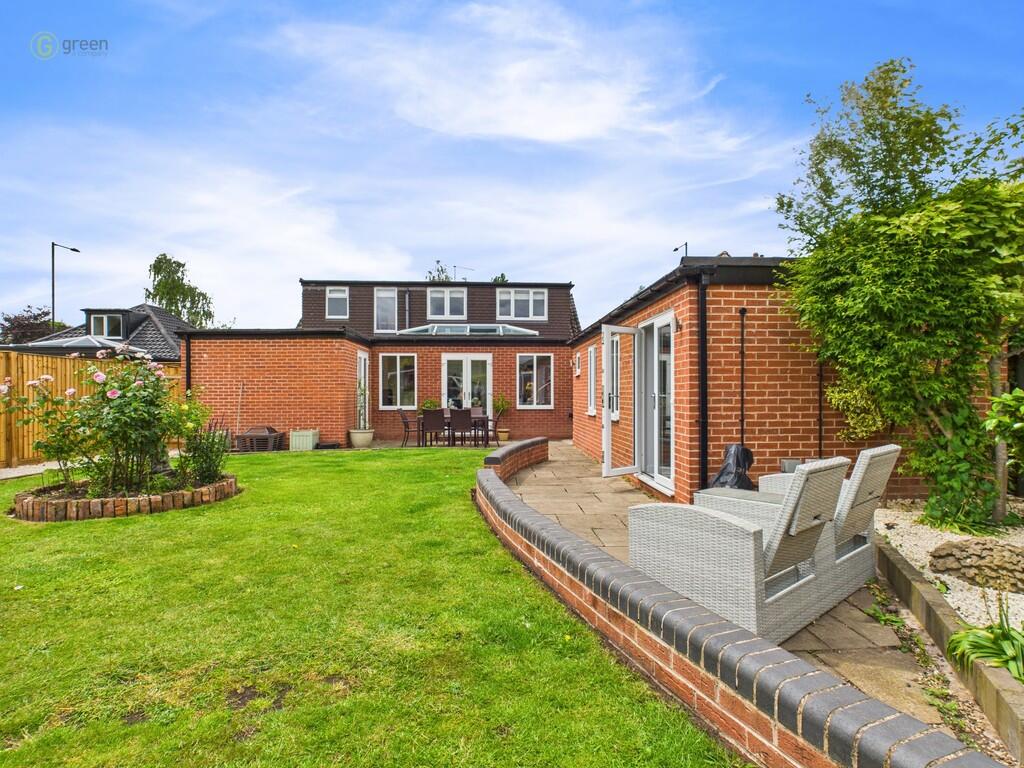 CAM03830G0-PR0161...