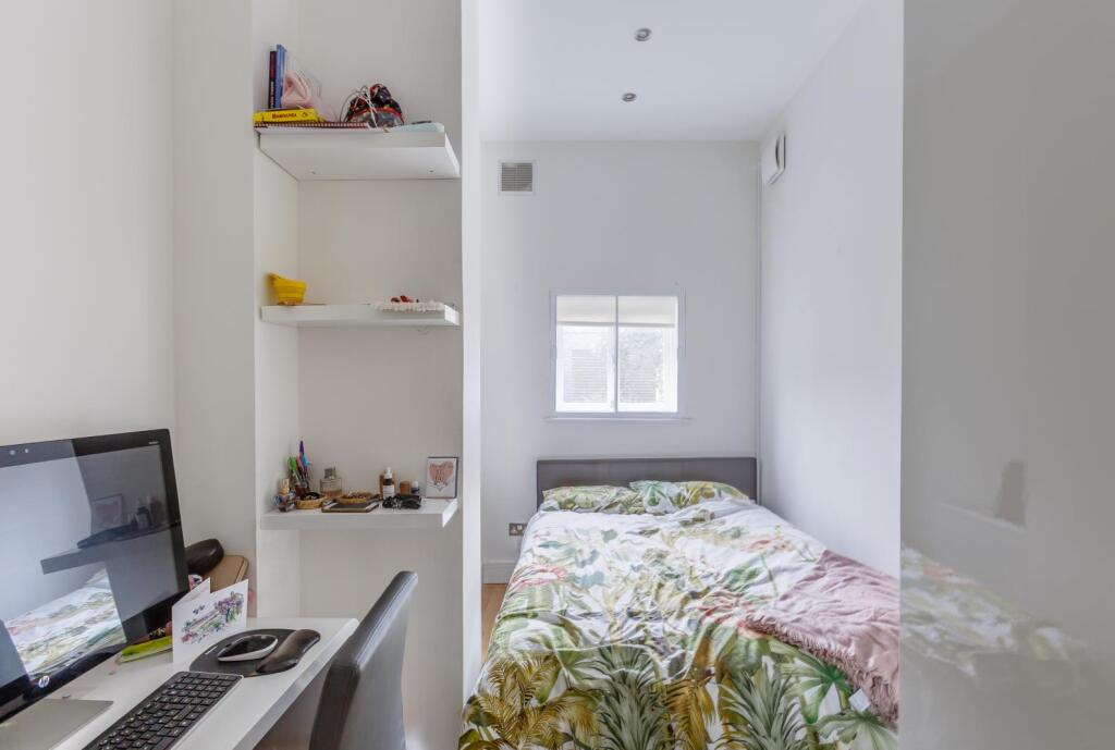 8394164-interior12-800.jpg