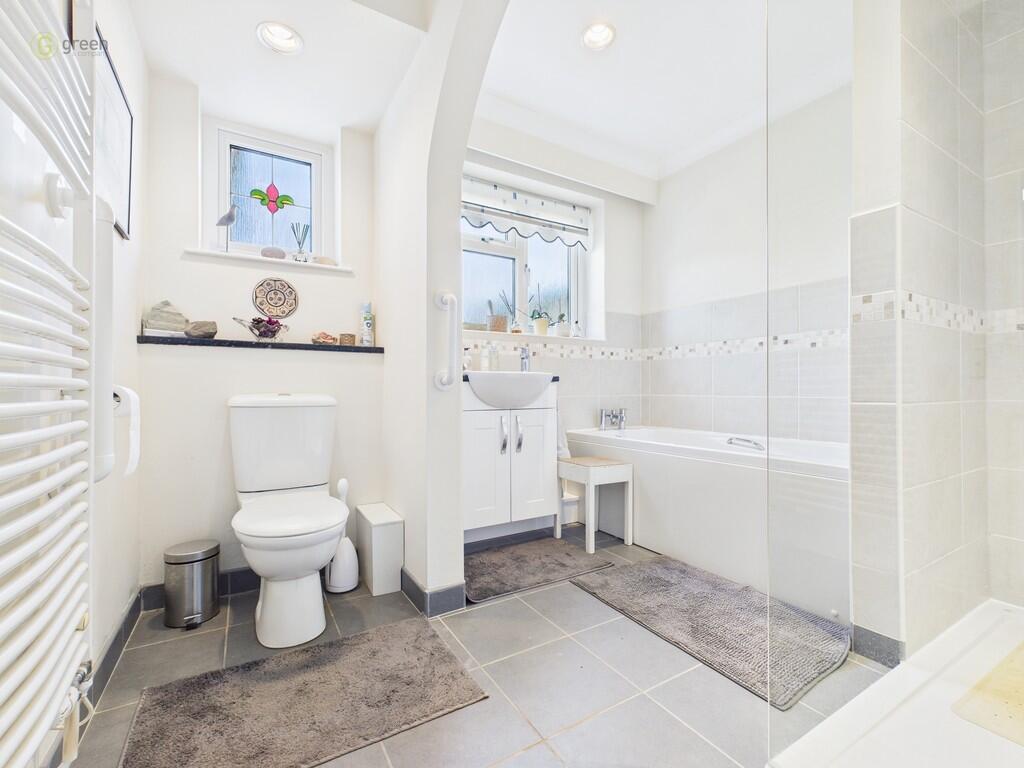 CAM03830G0-PR0137...