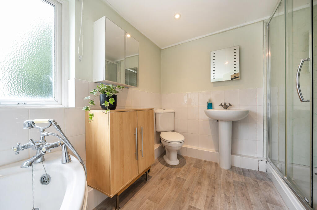 1328107-20-6883d3...