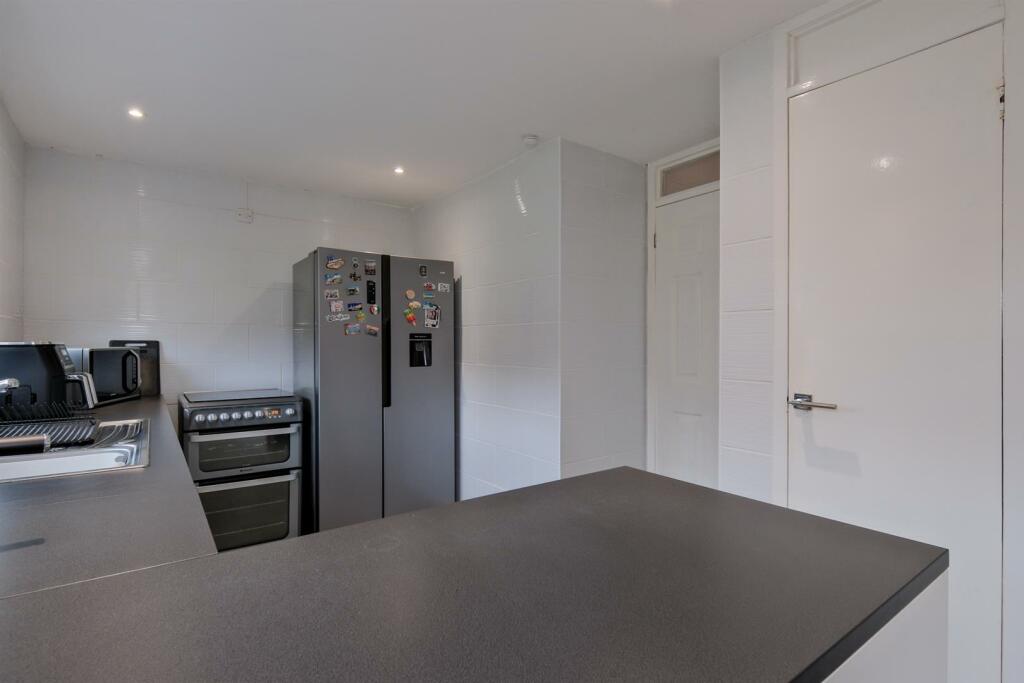 020-11 Kennedy Street, Wishaw ML2 8LE.jpg