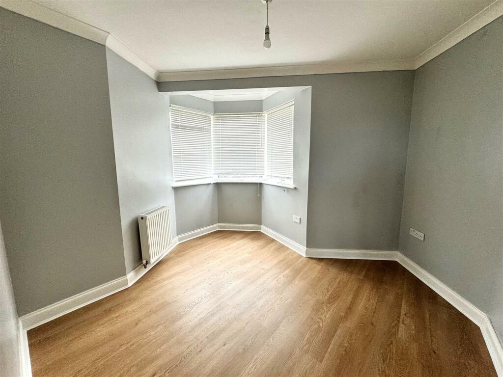 Bedroom.jpg
