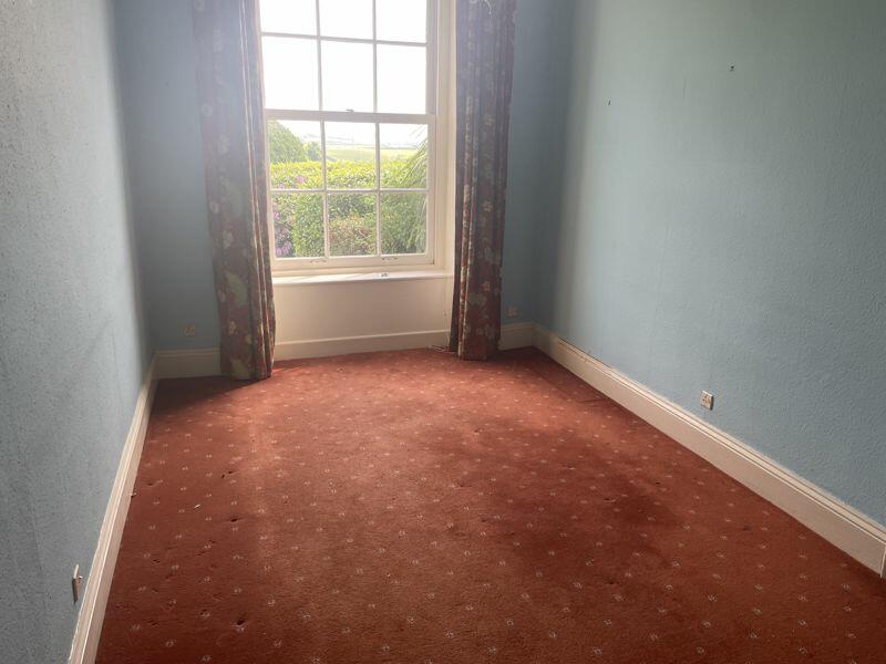 Dining Room/Bedroom 3