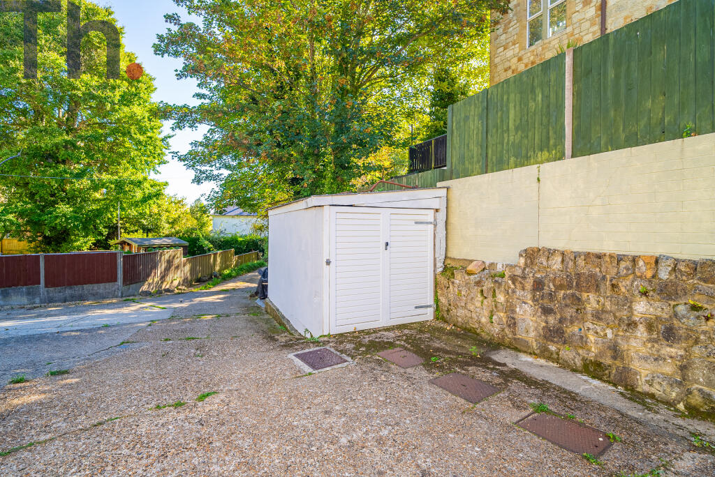 Garage &amp; Parking