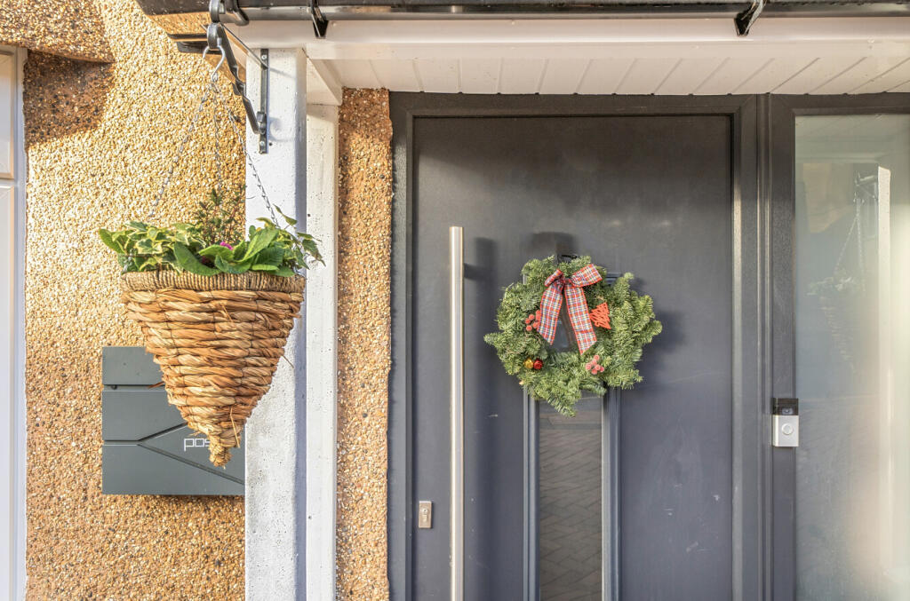 1383352-5-6929cf4...