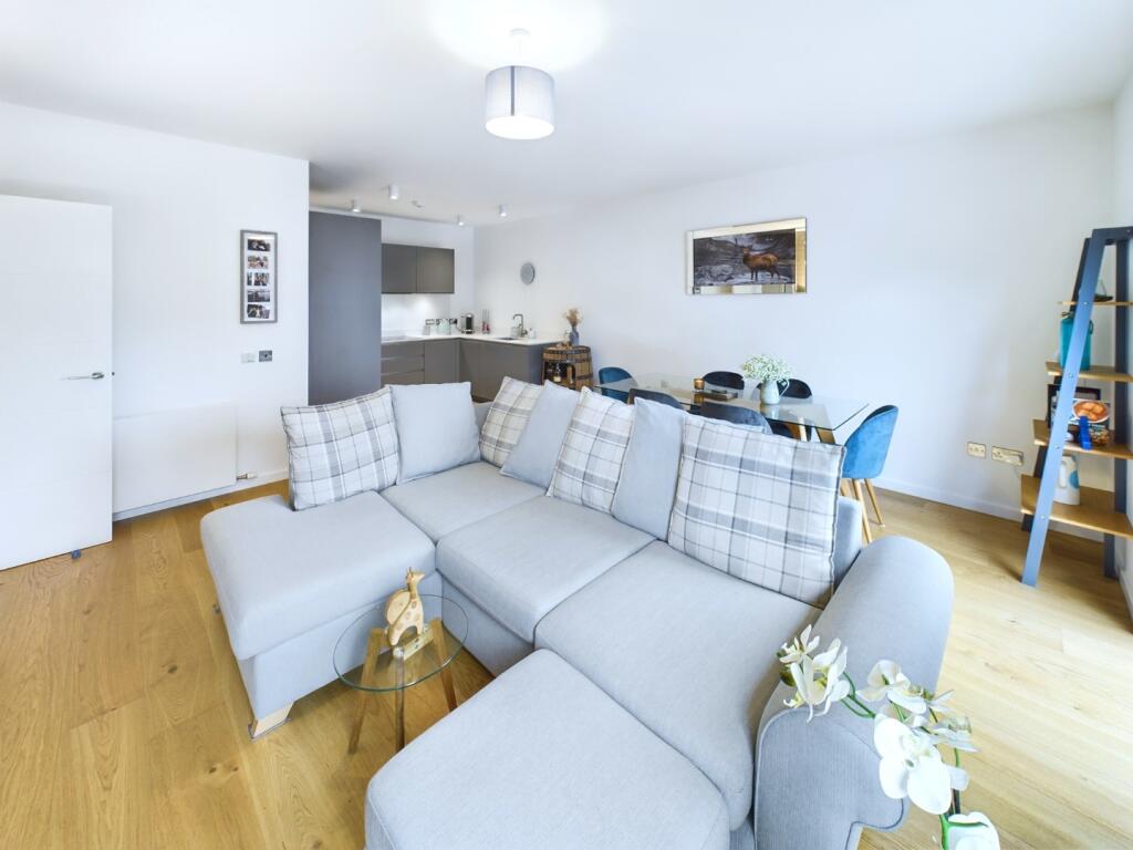 PropertyImages