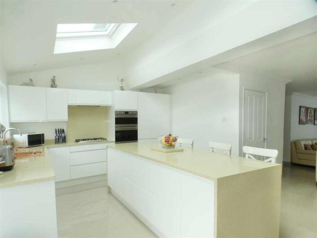 Breakfast Kitchen