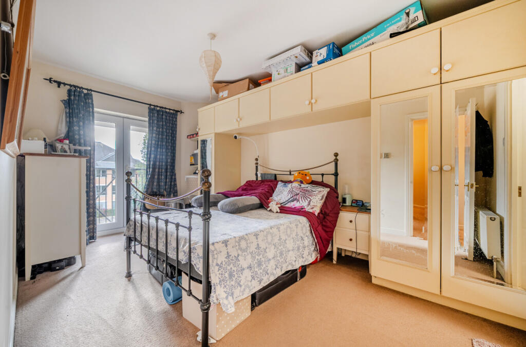 1363519-15-68fa3c...