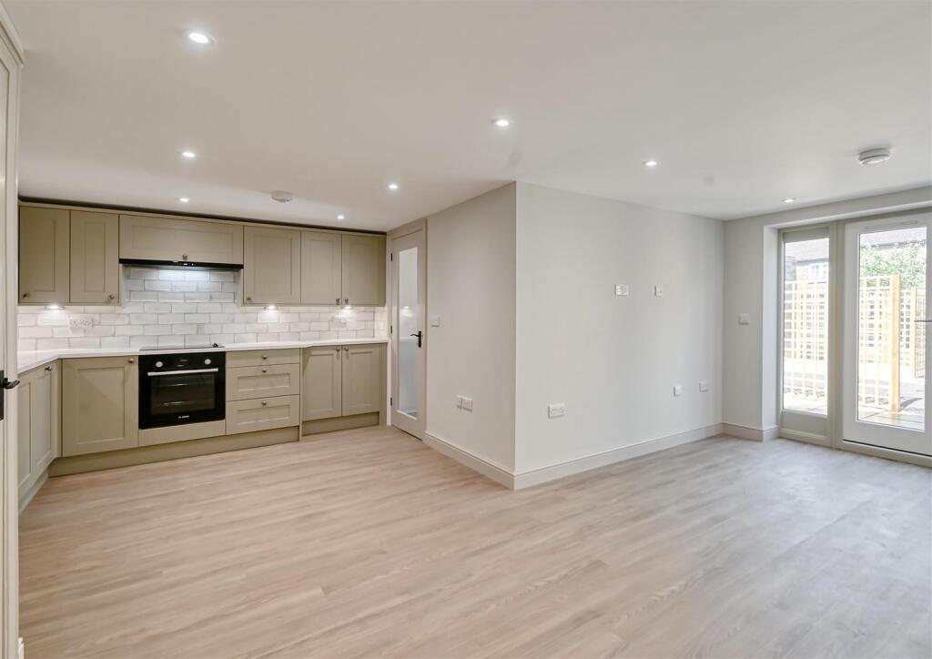 Apple Tree House-(22).jpg