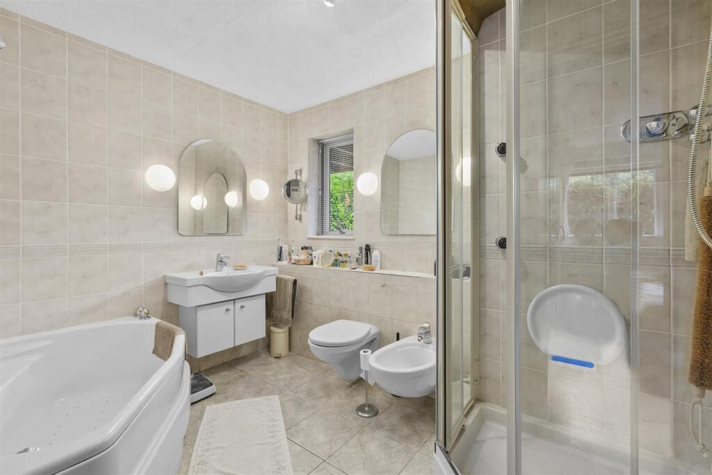 Chart, 7 Hare Lane End, HP16 0EX-5.jpg